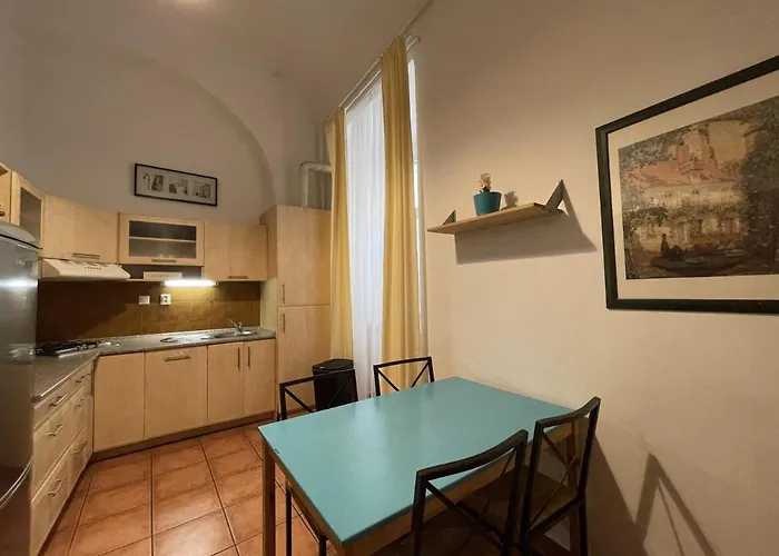 Mona In The Palace ! Apartament *