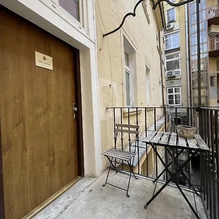 Apartament Mona In The Palace !